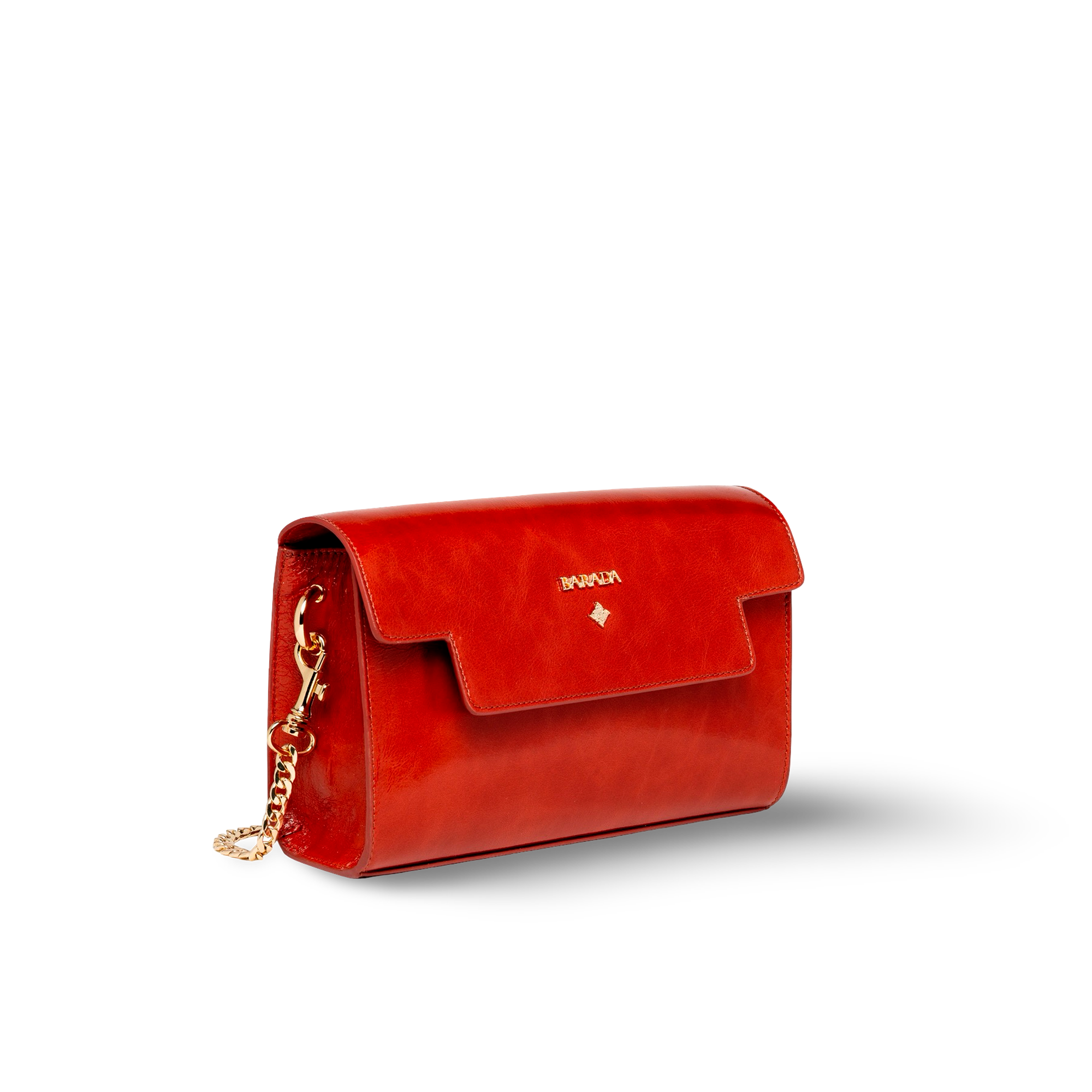 Bolso bandolera en piel vacuno con cadena moderna