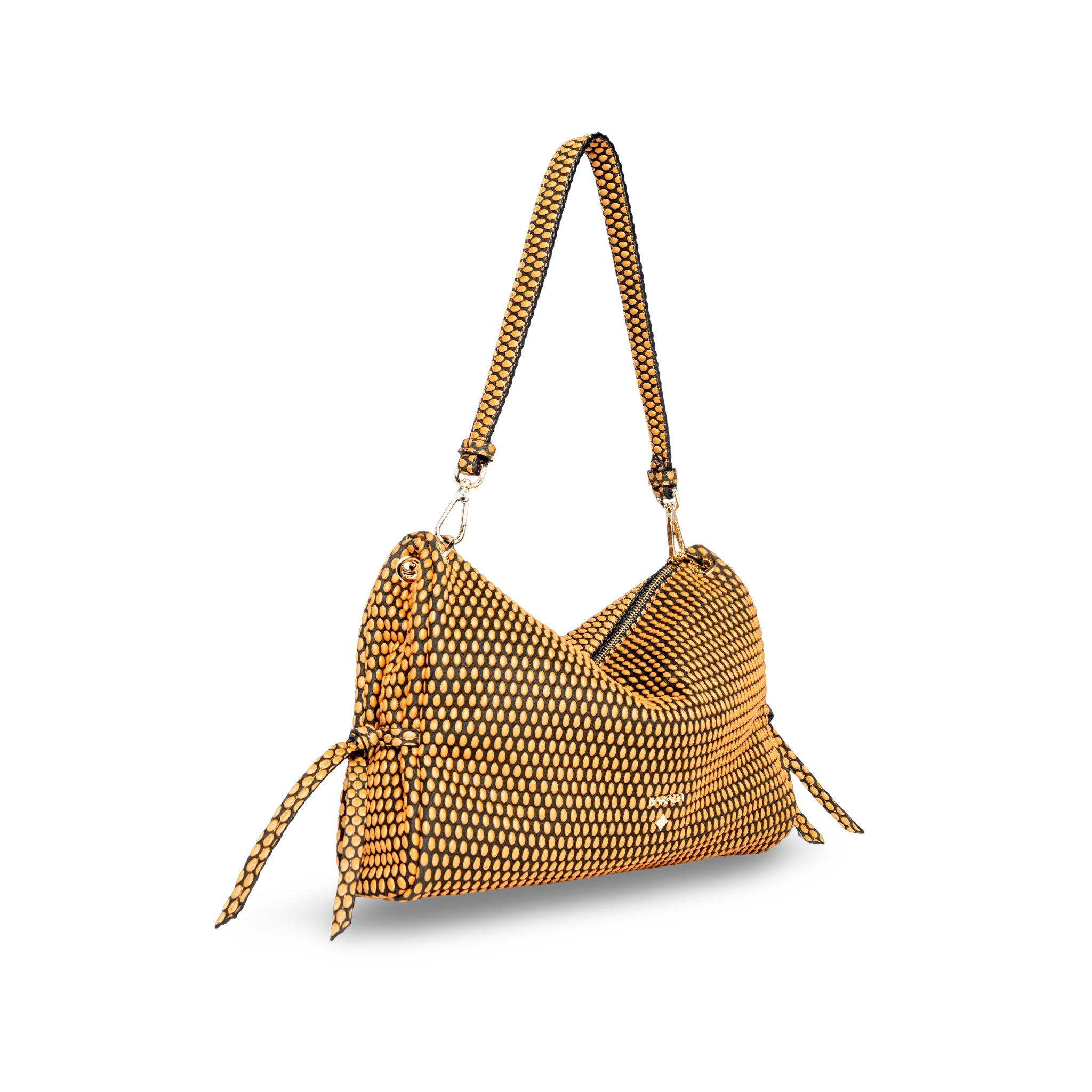 Hobo bag in sheepskin to carry luxury on a daily basis