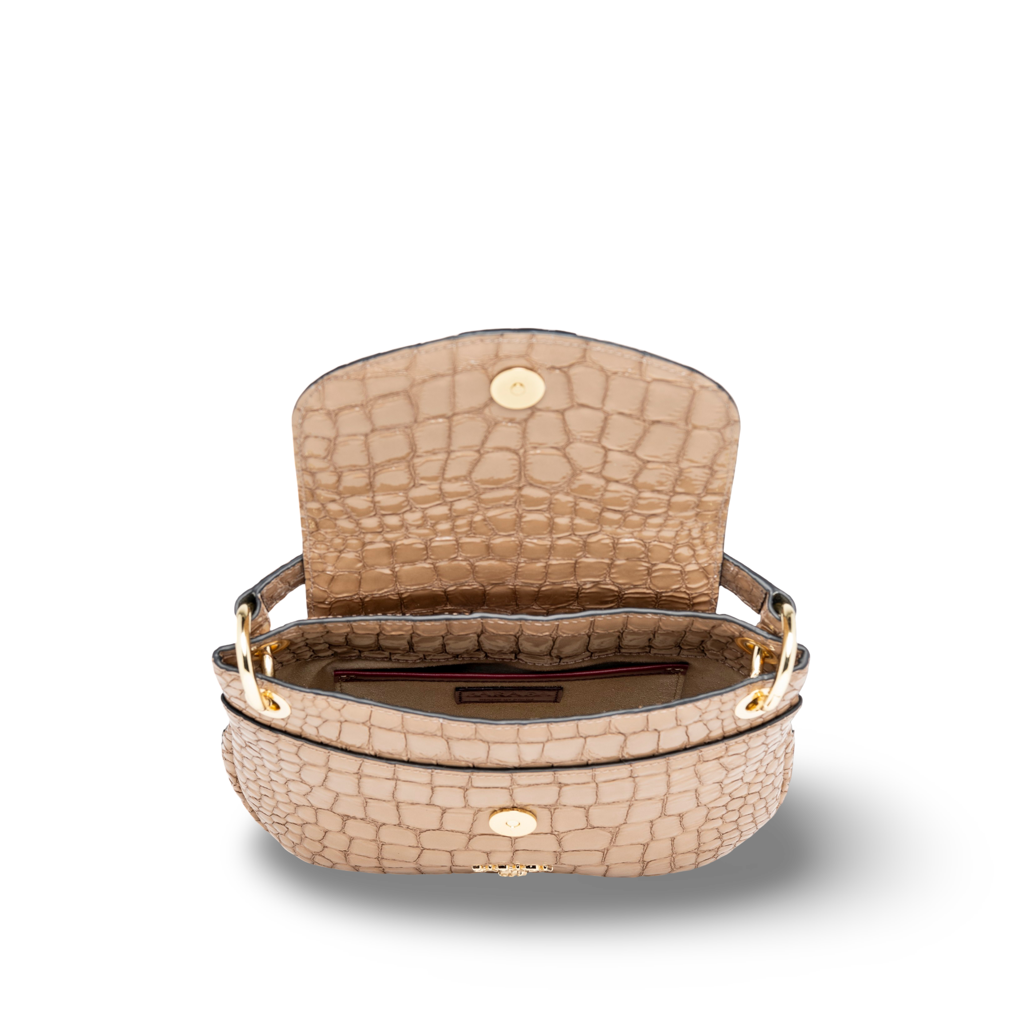 Goat leather handbag, a premium style