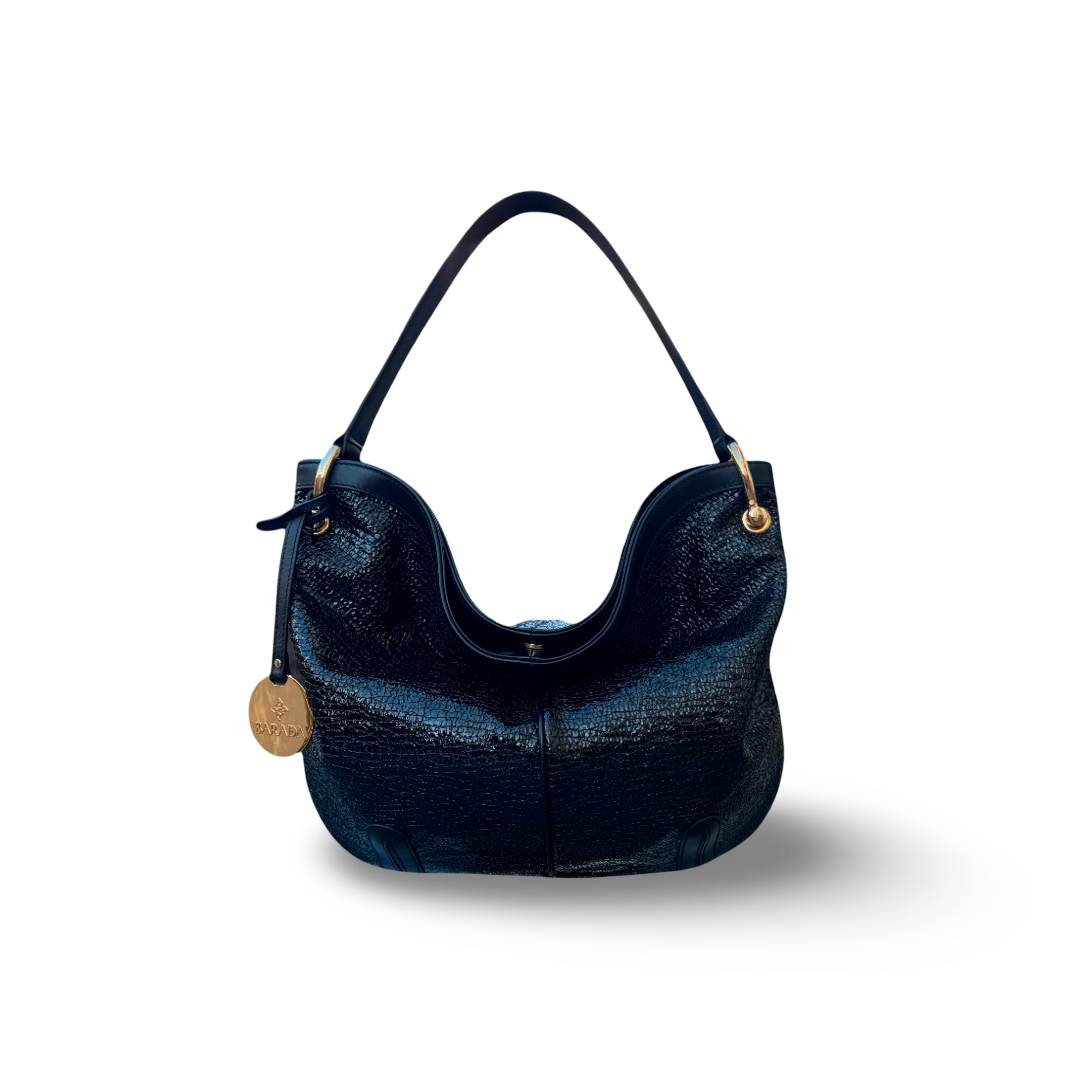 Bolso de hombro en piel vacuno diseñado por manos artesanas