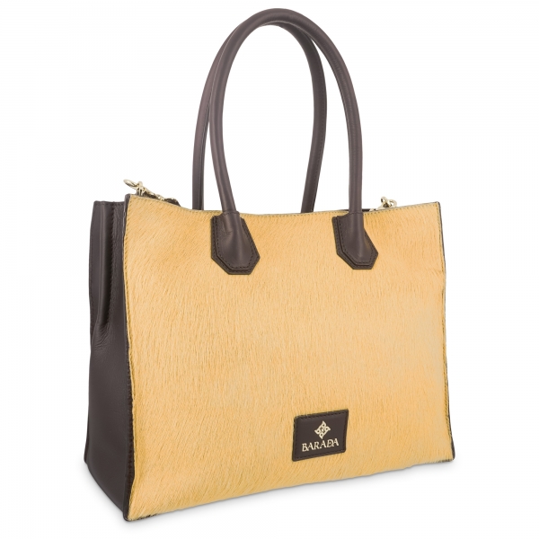 Shoulder Bag in Calf leather and Yellow colour