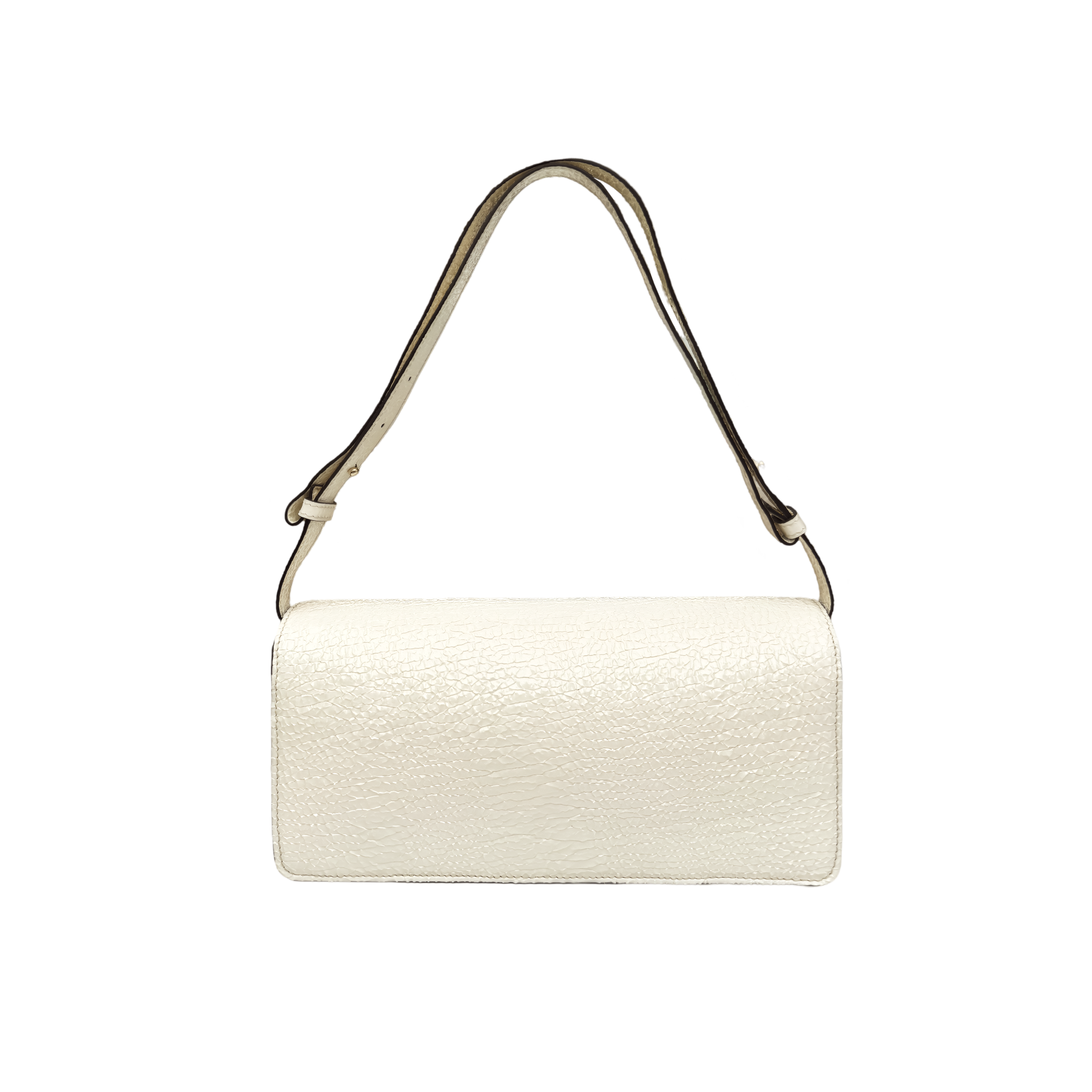 Handcrafted baguette bag in goatskin, elegance and exclusivity