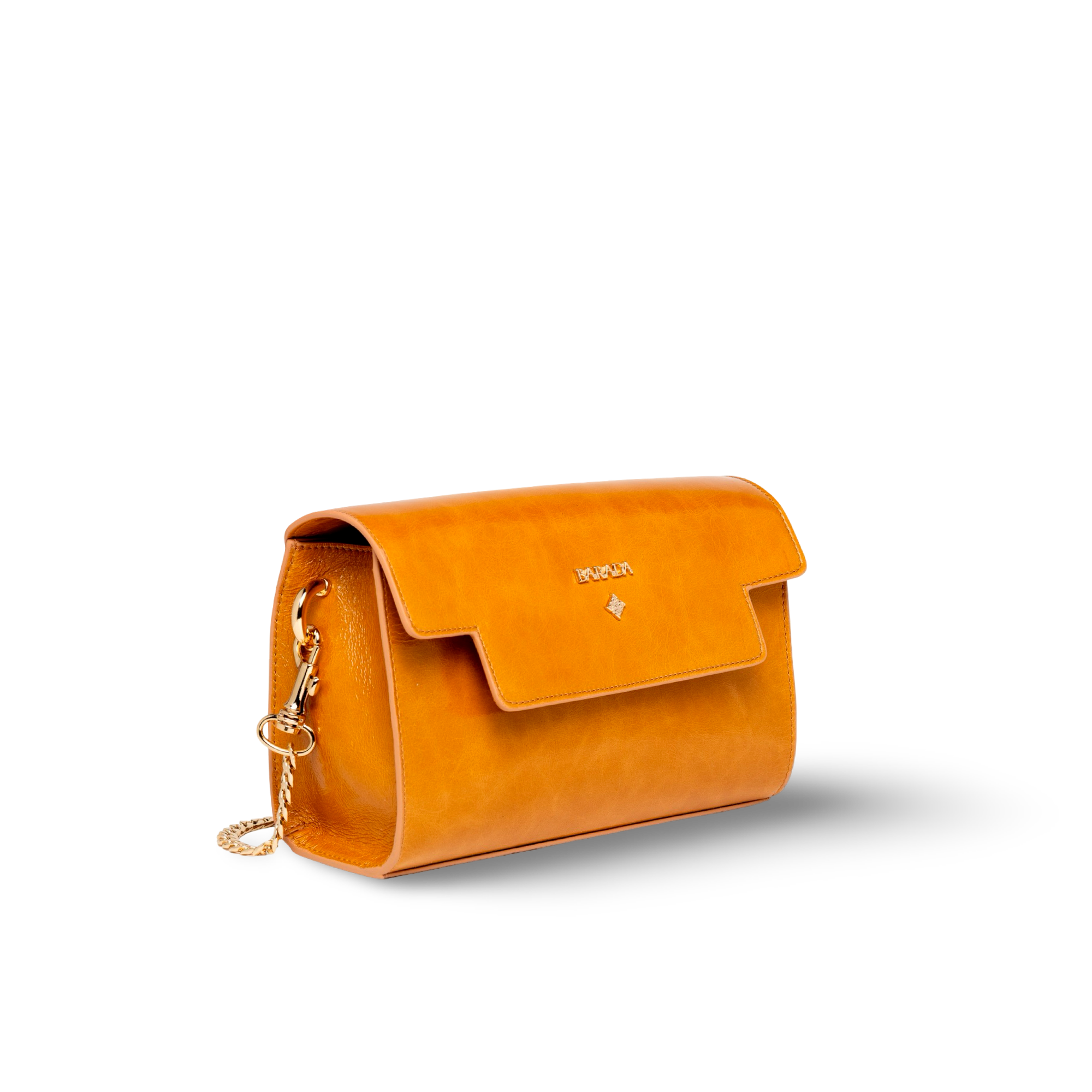Bolso bandolera en piel vacuno con cadena moderna