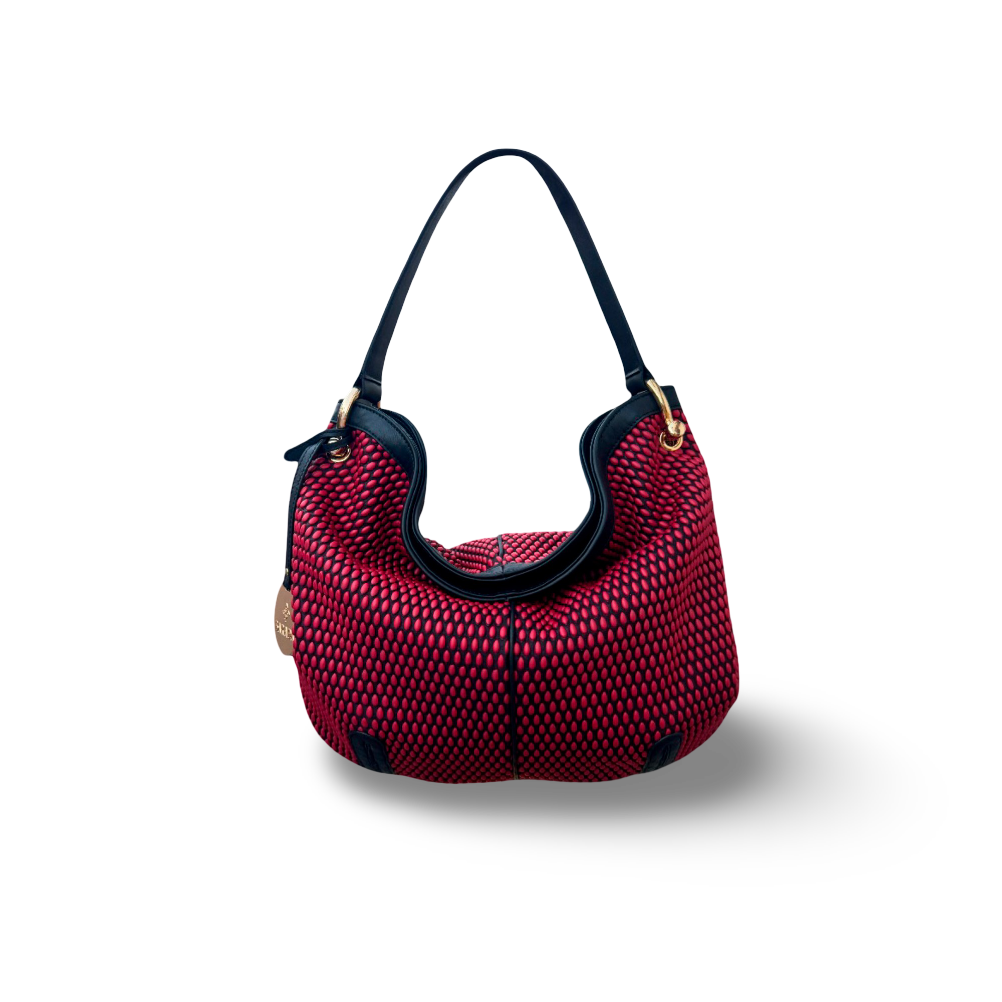 Bolso de hombro en piel vacuno diseñado por manos artesanas